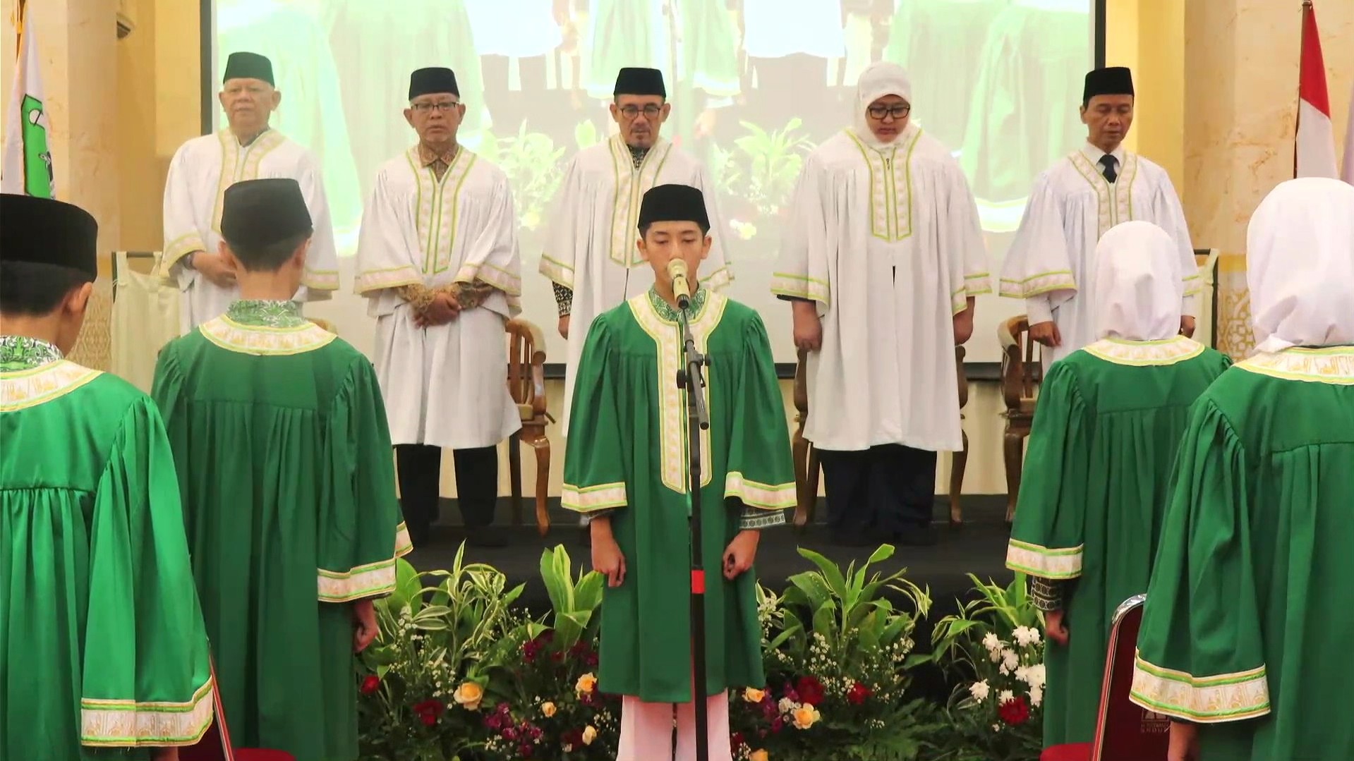 Peringatan Maulid Nabi Muhammad SAW Penuh Khidmat